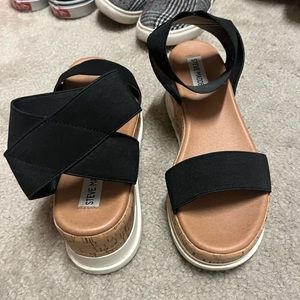 Steve Madden platform sandals